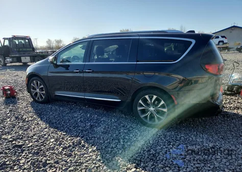 2018 Chrysler Pacifica Limited из США, поврежденный, VIN 2C4RC1GG2JR156930